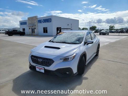 Used 2022 Subaru WRX Limited AWD/4WD image 3