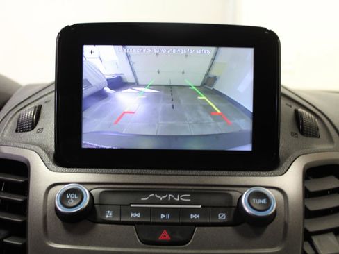 Used 2019 Ford Transit Connect XLT image 13