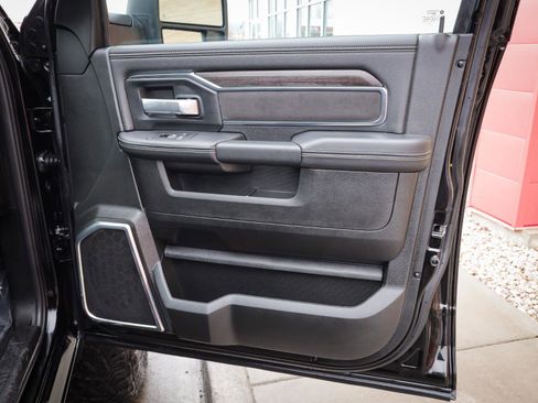 Used 2026 RAM 2500 Laramie image 25