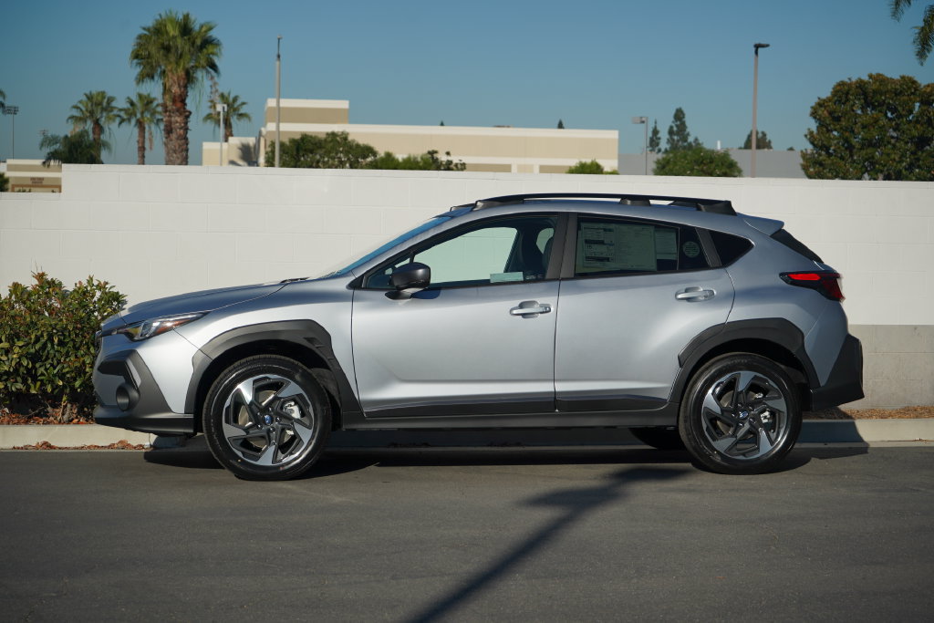 New 2026 Subaru Crosstrek 2.5i Limited AWD/4WD image 3