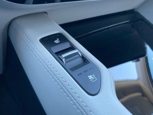 Used 2024 Kia Telluride SX image 28