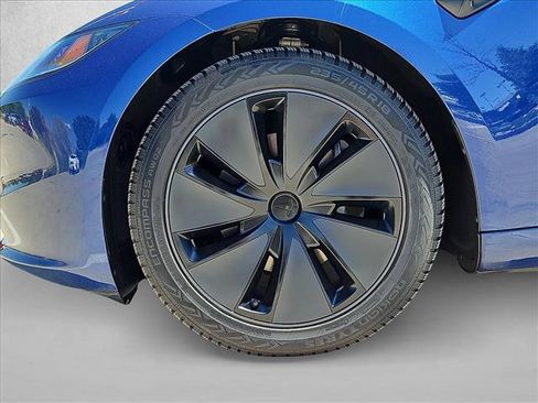 Used 2025 Tesla Model 3 Long Range AWD/4WD image 24