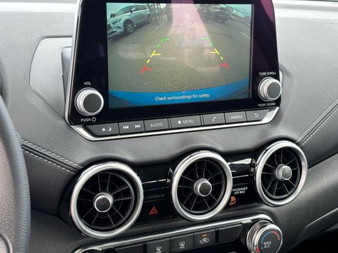 Certified 2025 Nissan Sentra SV image 23