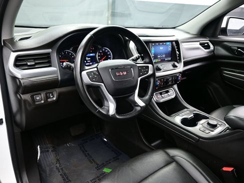 Used 2023 GMC Acadia SLT AWD/4WD image 13