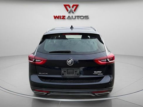 Used 2018 Buick Regal Essence w/ Driver Confidence Package #1 image 8