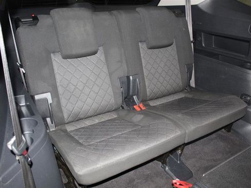 Used 2018 Volkswagen Atlas S image 30