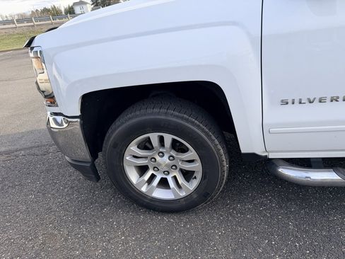 Used 2018 Chevrolet Silverado 1500 LT w/ All Star Edition image 12