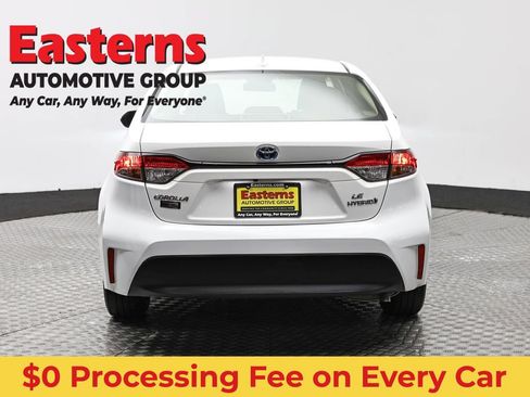 Used 2024 Toyota Corolla LE FWD image 6