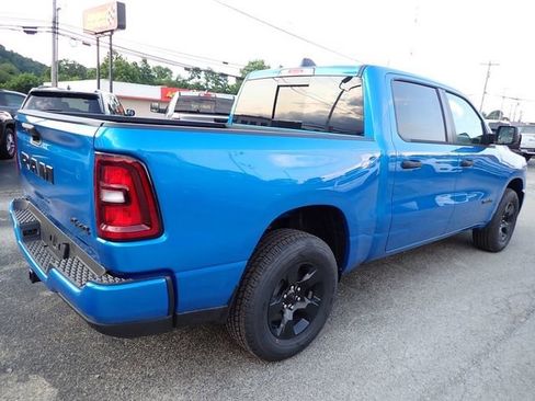 New 2025 RAM 1500 Tradesman w/ Night Edition AWD/4WD image 8