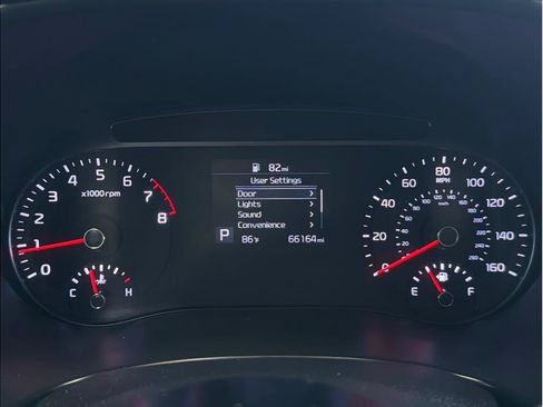 Used 2020 Kia Soul LX FWD image 16