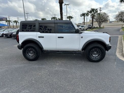 Used 2024 Ford Bronco Big Bend image 7