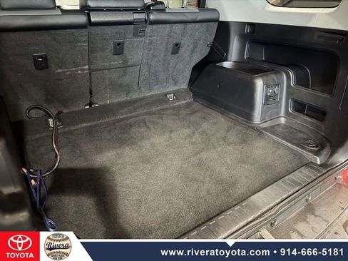 Used 2020 Toyota 4Runner SR5 Premium image 15