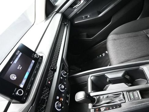 Used 2023 Honda Accord LX image 16
