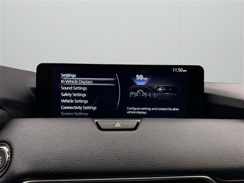 Used 2025 MAZDA CX-90 3.3 Turbo w/ Preferred Package AWD/4WD image 27