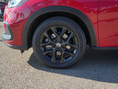 Used 2024 Honda HR-V Sport image 16