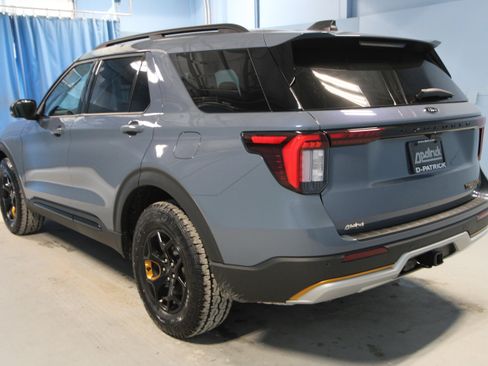 New 2026 Ford Explorer Tremor w/ Tremor Convenience Package image 30