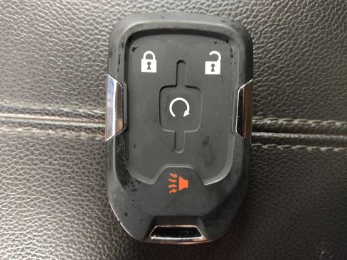 Used 2019 GMC Terrain SLE image 32