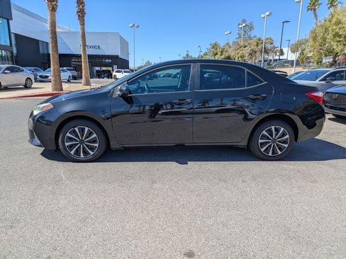 Used 2015 Toyota Corolla LE w/ Body Protection Package #1 FWD image 2