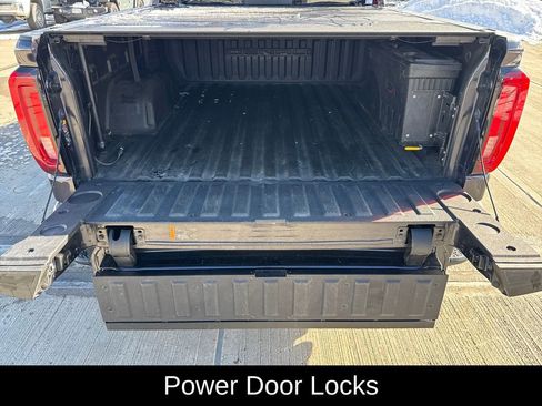 Used 2022 GMC Sierra 1500 Denali w/ Denali Reserve Package image 24