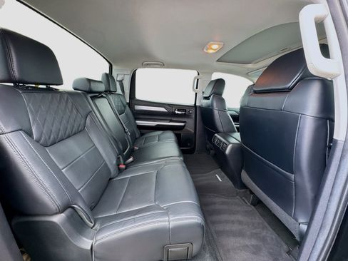 Used 2021 Toyota Tundra Platinum AWD/4WD image 19