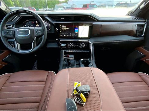 Used 2026 GMC Sierra 1500 Denali Ultimate image 14