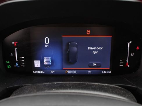 Used 2023 Ford Escape ST-Line Select w/ Tech Pack #1 AWD/4WD image 12