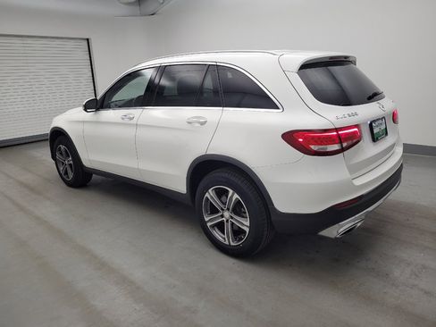 Used 2016 Mercedes-Benz GLC 300 4MATIC image 3