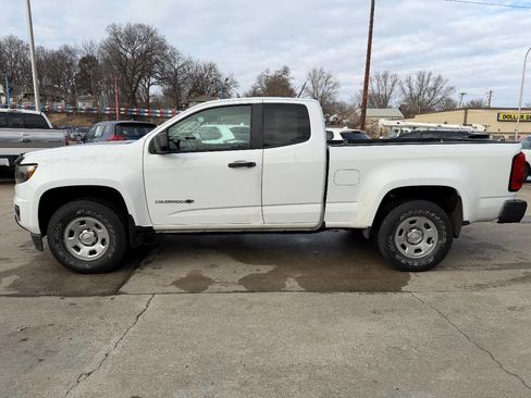 Used 2015 Chevrolet Colorado W/T image 4