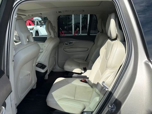Used 2021 Volvo XC90 T6 Inscription AWD/4WD image 6