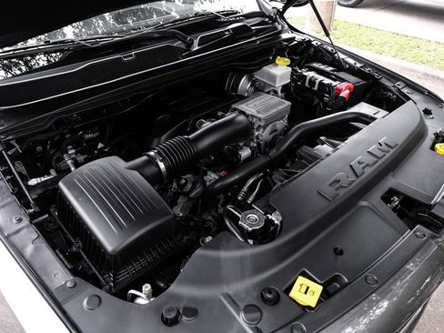 Used 2023 RAM 1500 Laramie AWD/4WD image 64