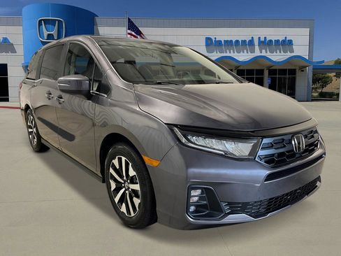New 2026 Honda Odyssey EX-L image 8
