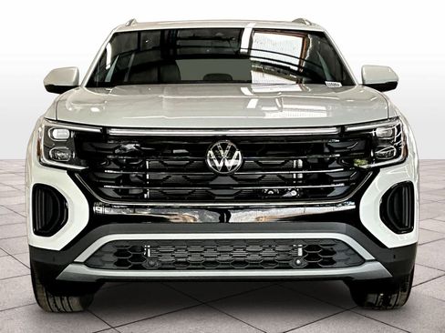 New 2026 Volkswagen Atlas Cross Sport SEL image 5