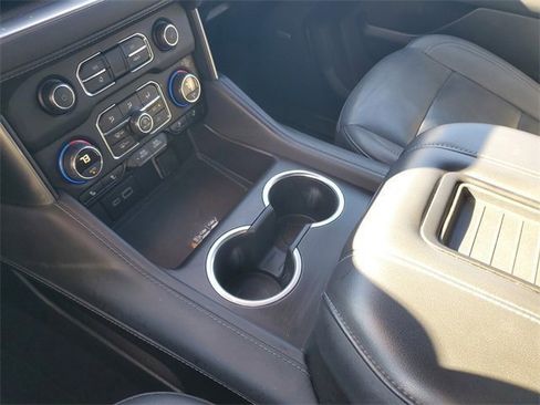 Used 2024 Chevrolet Tahoe LT image 23