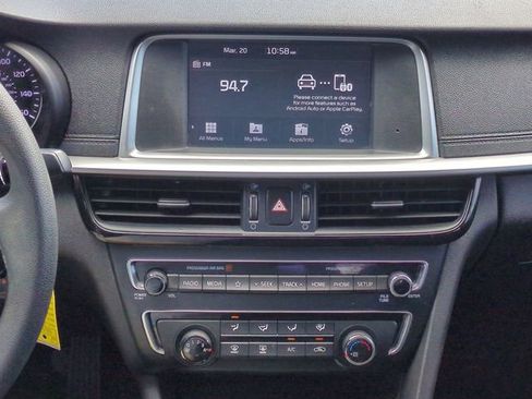 Used 2020 Kia Optima LX image 19