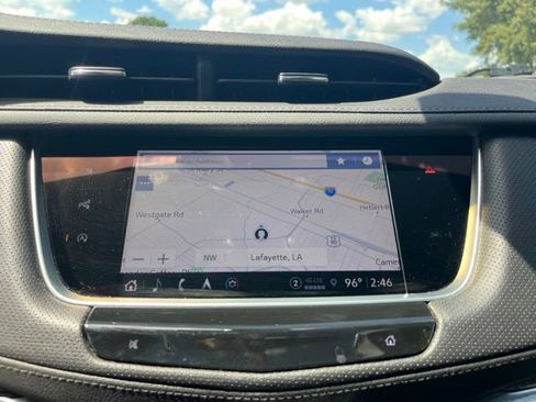 Used 2024 Cadillac XT5 Sportv w/ Technology Package AWD/4WD image 27