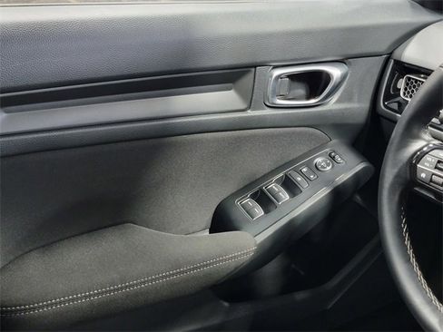 Used 2023 Honda Civic Sport image 24