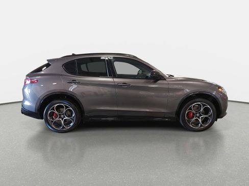 New 2025 Alfa Romeo Stelvio Sprint w/ Veloce Package image 4