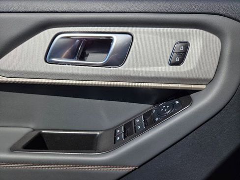 New 2026 Ford Explorer Active image 63