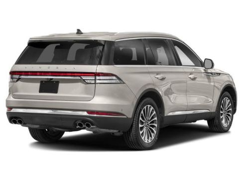 Used 2023 Lincoln Aviator Reserve w/ Jet Package image 2