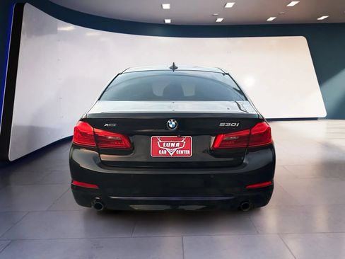 Used 2018 BMW 530i xDrive w/ Premium Package AWD/4WD image 4