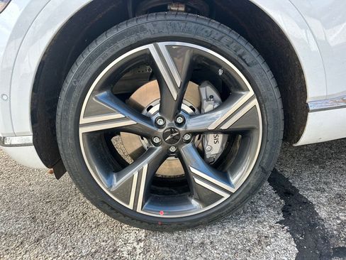 New 2026 Genesis GV80 2.5T Prestige image 9