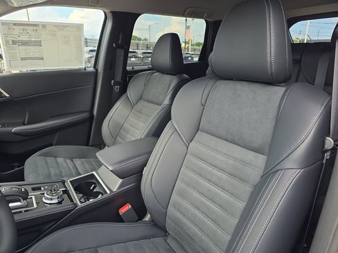 New 2026 Nissan Rogue SL AWD/4WD image 17