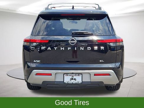 Used 2022 Nissan Pathfinder SL w/ SL Premium Package FWD image 6