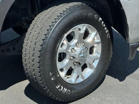 Used 2022 RAM 2500 Laramie AWD/4WD image 12