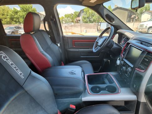 Used 2016 RAM 1500 Rebel AWD/4WD image 9