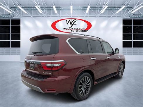 Used 2024 Nissan Armada Platinum w/ Captain's Chairs Package image 3