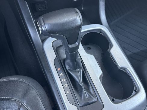 Used 2021 Chevrolet Colorado ZR2 w/ Colorado ZR2 Bison Edition image 14