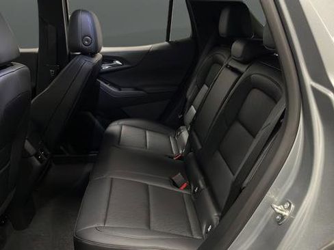 New 2026 Chevrolet Equinox LT w/ Convenience Package II AWD/4WD image 23