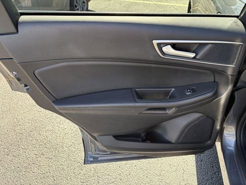 Used 2024 Ford Edge SEL image 13