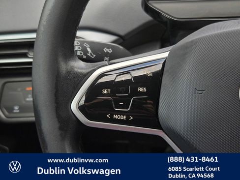 Used 2023 Volkswagen ID.4 Pro RWD image 18